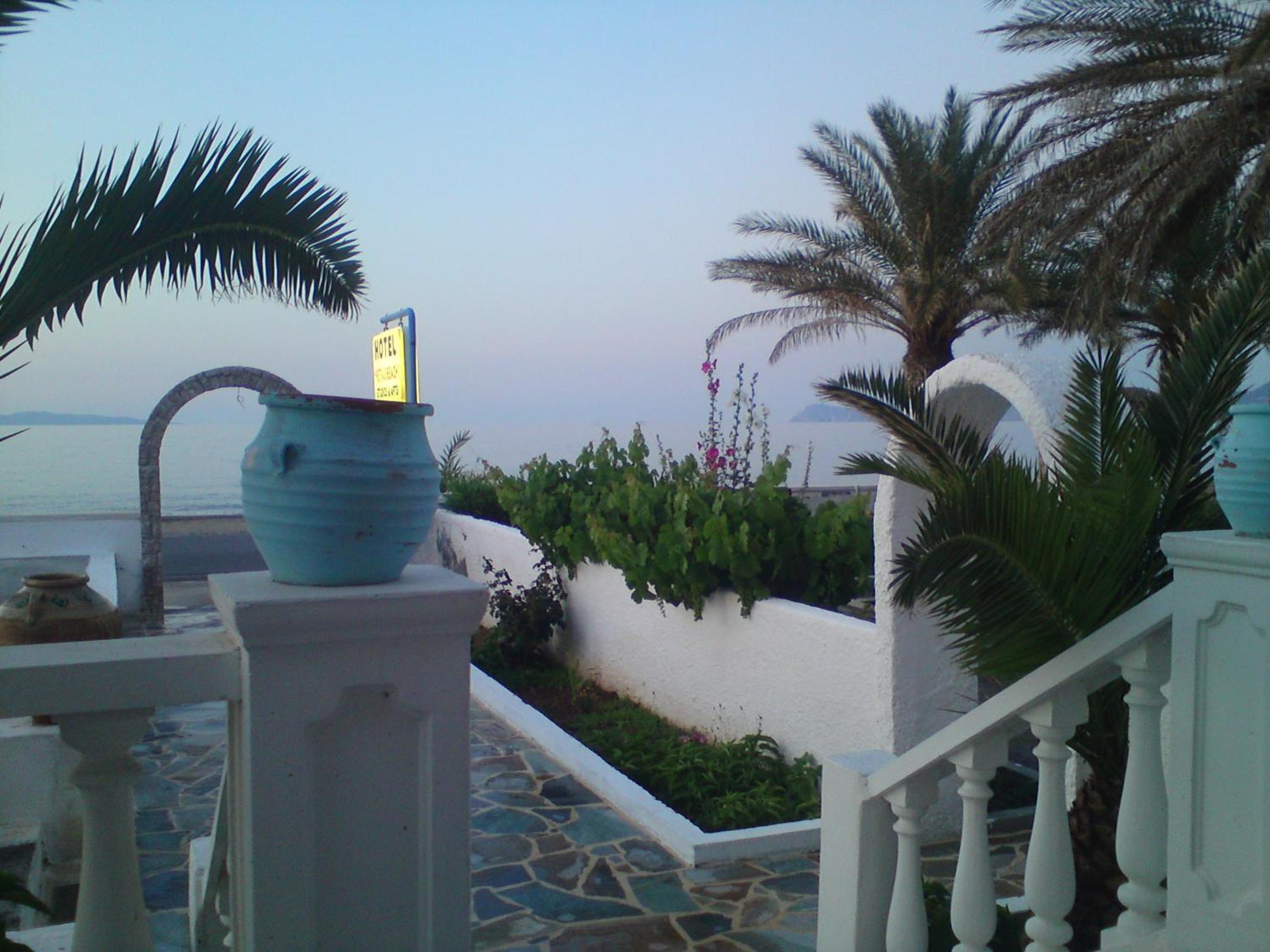 Hotel Petras Beach Сития Экстерьер фото